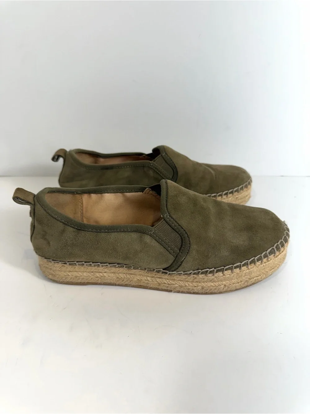 SAM EDELMAN Carrin Olive Green Suede Espadrille Platform Slip-On Flats – Size 7.